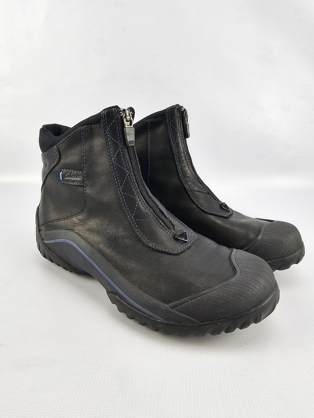 Clarks Muckers Women's Ankle Waterproof Black Leather Boots Size 6